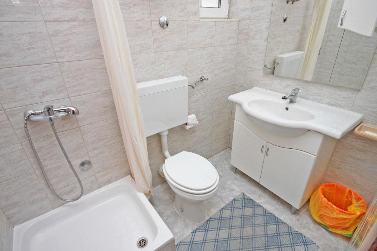 Apartments By The Sea Metajna, Pag - 6351 Екстериор снимка