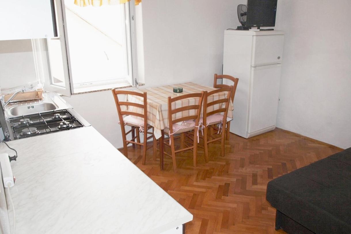 Apartments By The Sea Metajna, Pag - 6351 Екстериор снимка