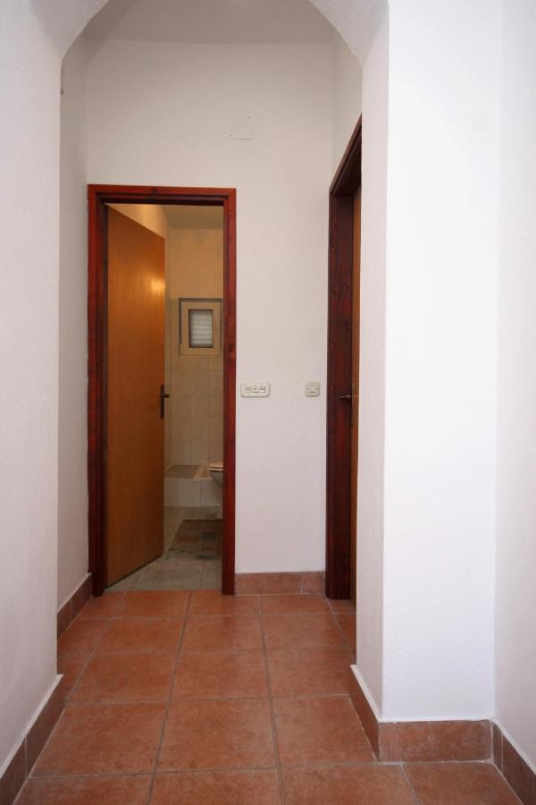 Apartments By The Sea Metajna, Pag - 6351 Екстериор снимка