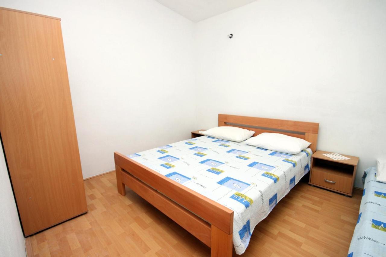Apartments By The Sea Metajna, Pag - 6351 Екстериор снимка